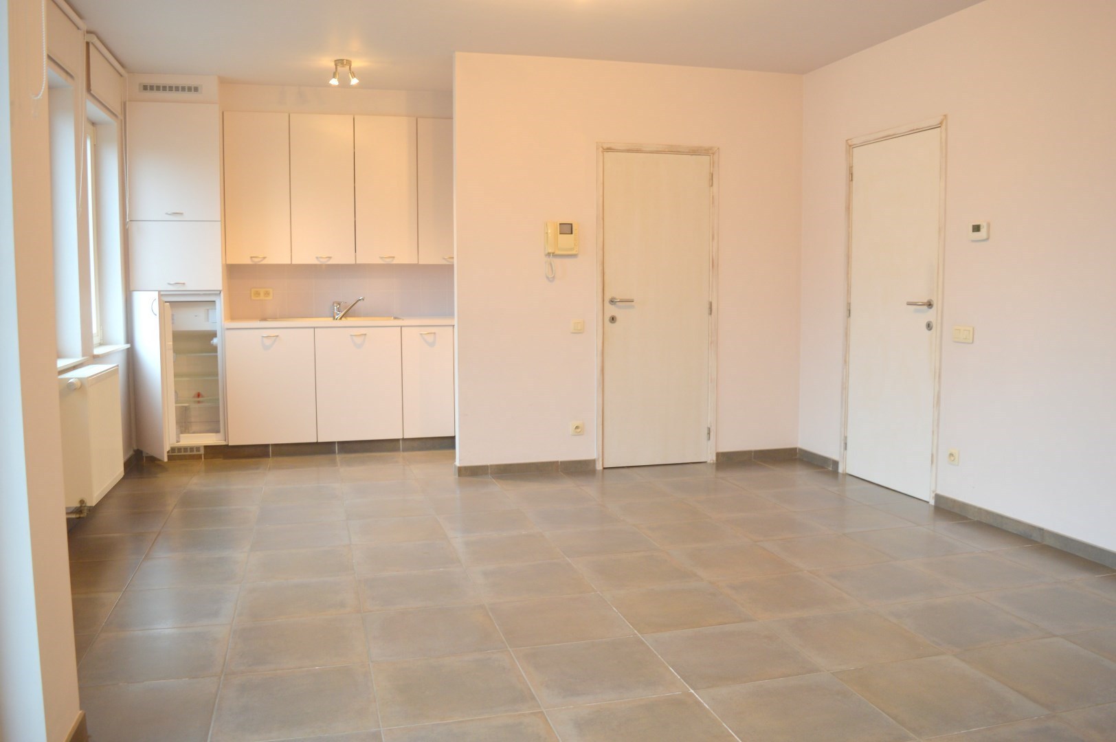 Apartment for rent in Gullegem with 1 bedroom - photo 2