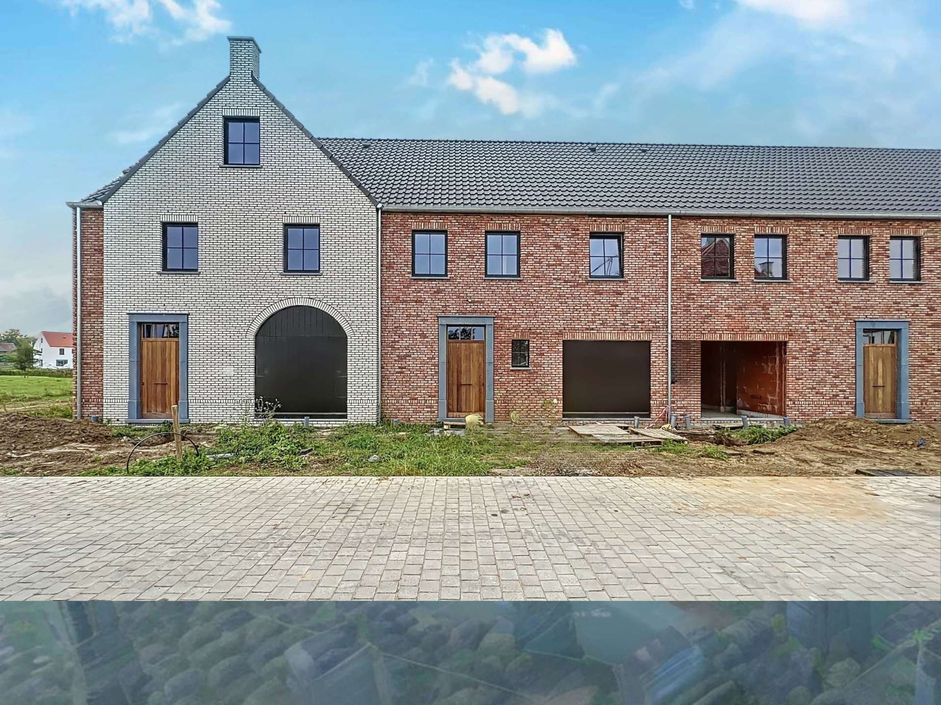 Nieuw project met 8 halfopen en 4 gesloten nieuwbouwwoningen in Astene een deelgemeente van Deinze. - foto 3