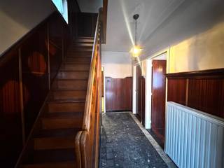 Halfopen te verbouwen woning op rustige locatie in Maasmechelen - perceel 6a79caDeze halfopen woning biedt heel wat potentieel voor wie op zoek is...