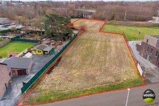 Projectgrond te koop – interessante ontwikkelingsmogelijkheden in LanakenDeze projectgrond biedt aantrekkelijke ontwikkelingsmogelijkheden en is...