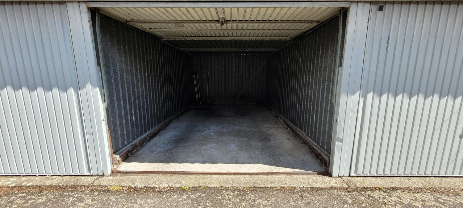 Garagebox gelegen in het hartje van Berlaar-Centrum - foto 5