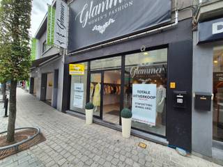 Commercial à louer à Geel