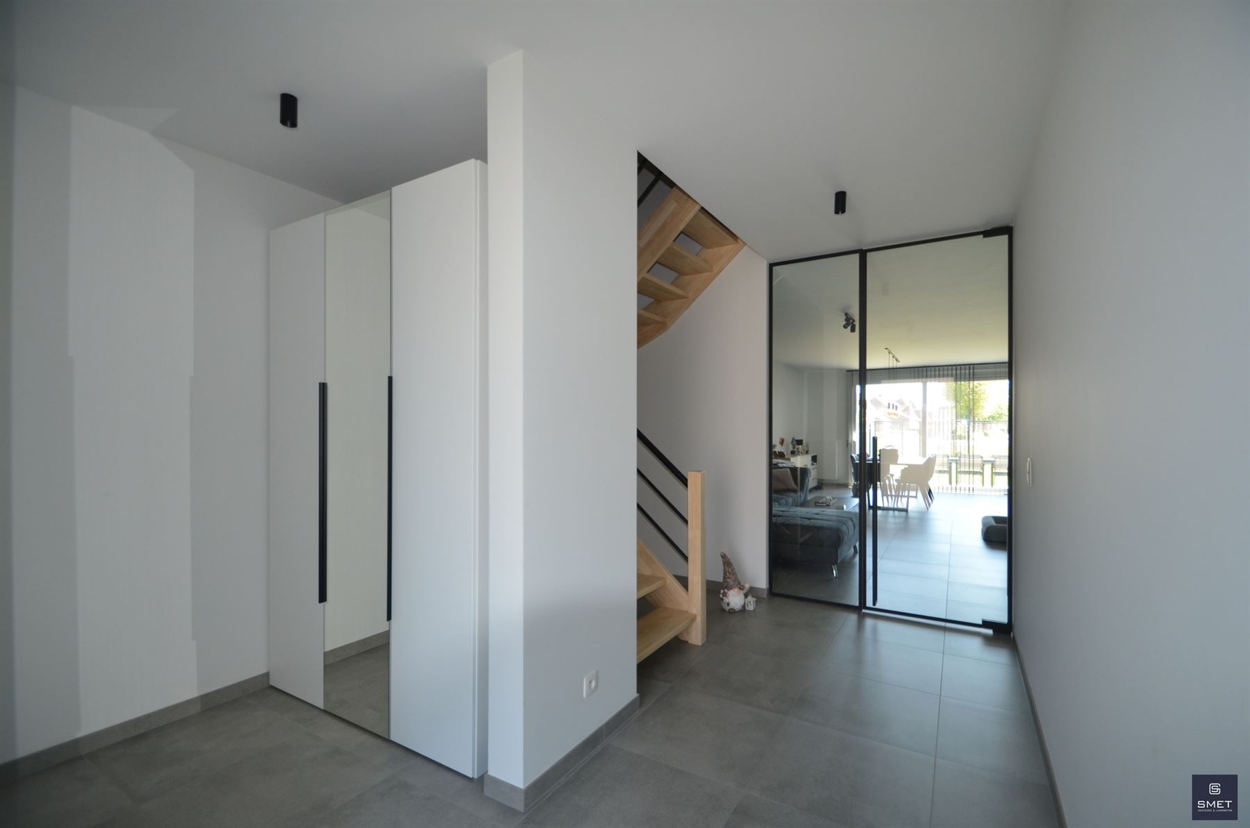 RECENTE  BEN-WONING  MET 5 SLPKS, TUIN EN GAR. - foto 4