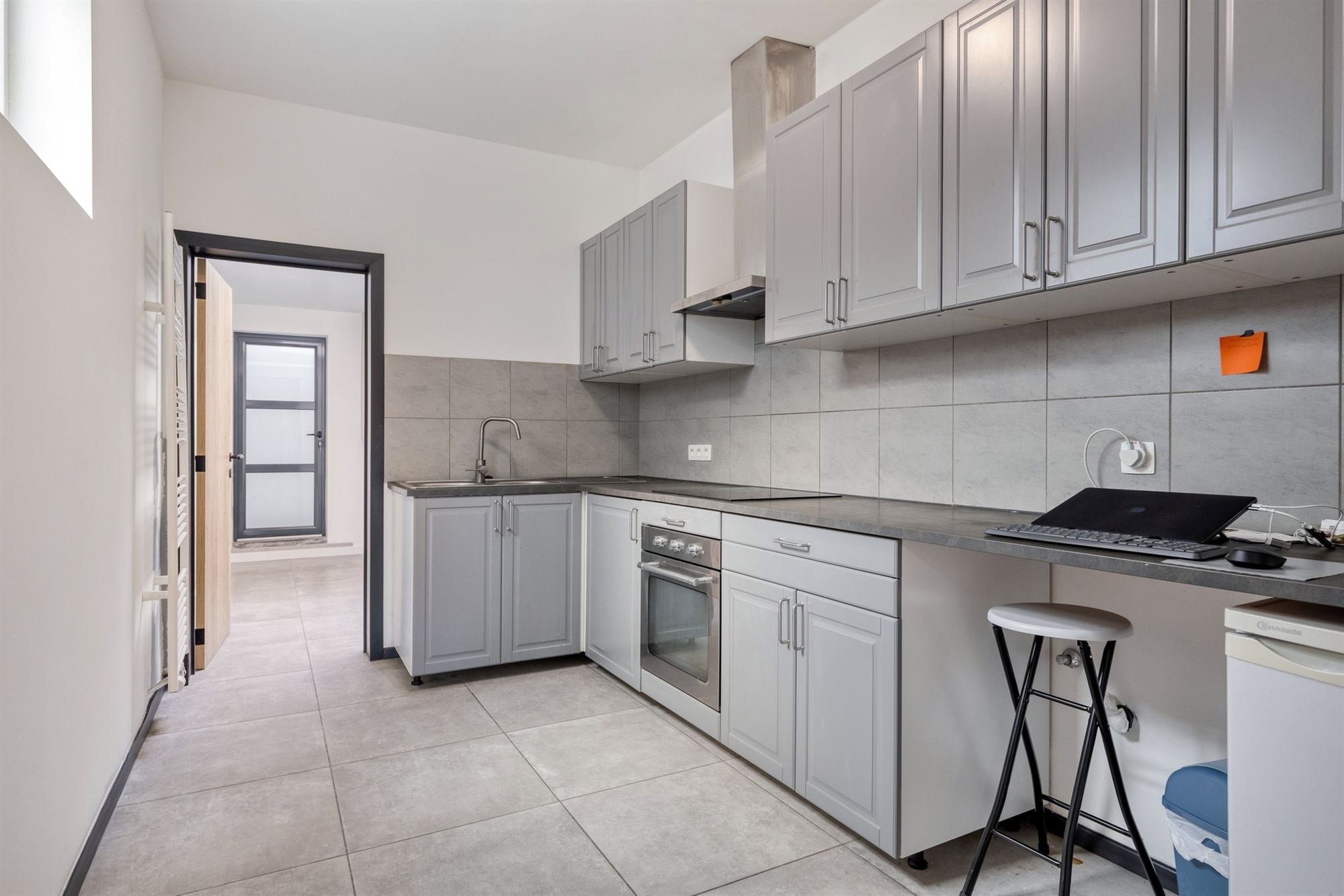 Ruime kangoeroe woning met 5 slk + 2 badk + terras in Lier - foto 5