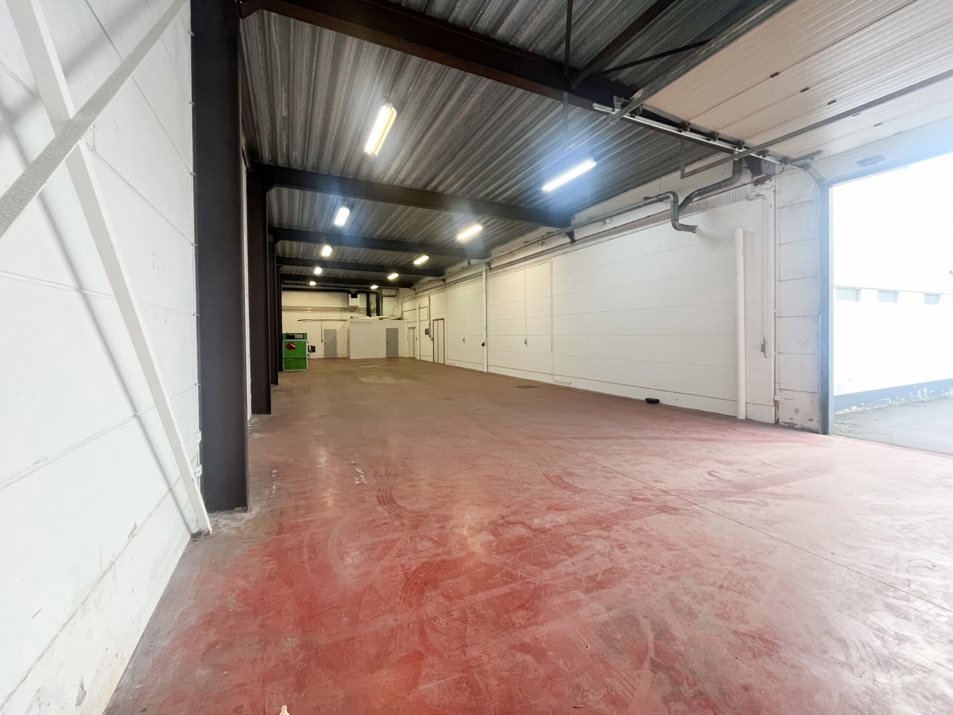 Opslagplaats op strategische locatie - foto 5