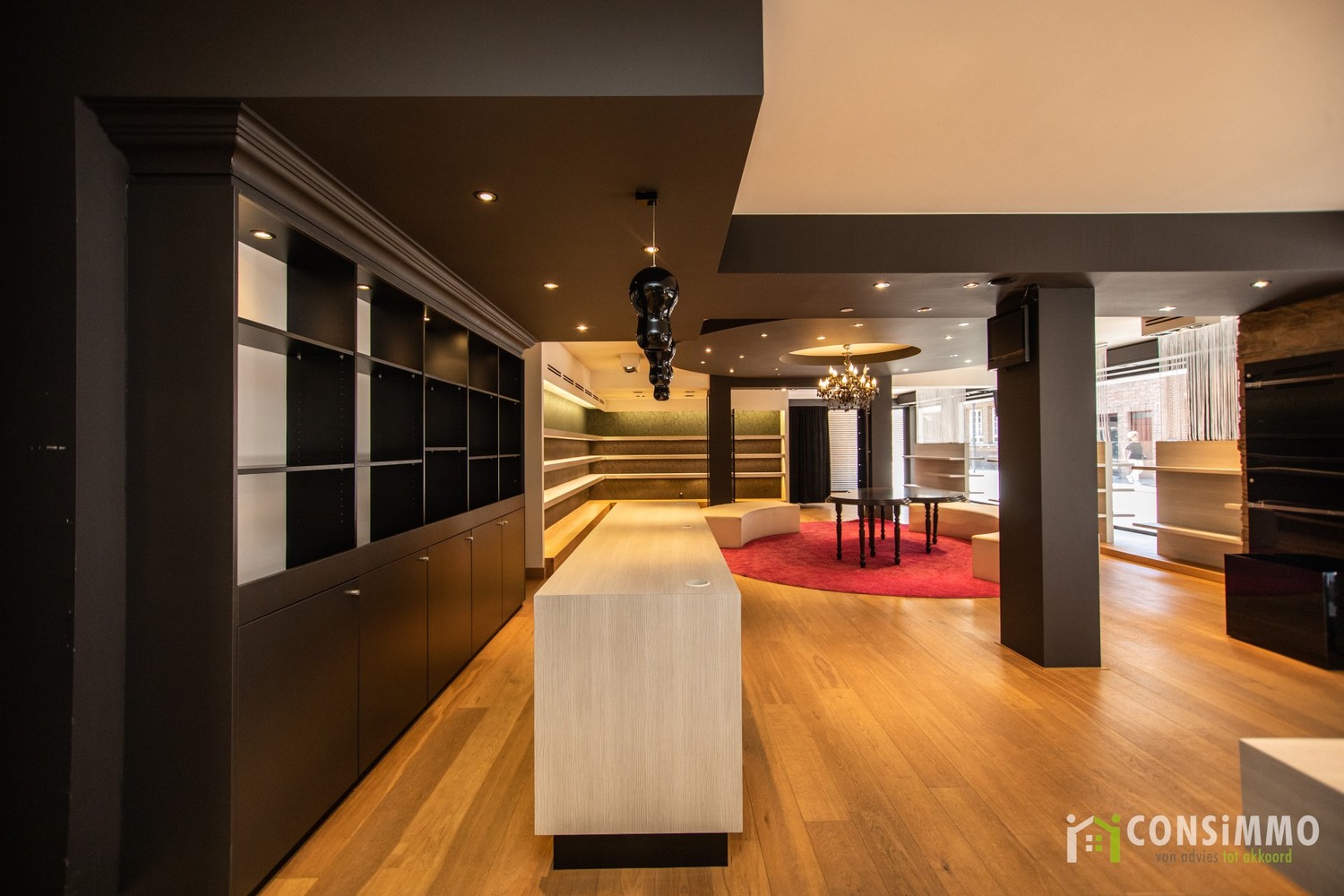 Handelspand/kantoorruimte van 325m² in Genk-Centrum! - foto 5