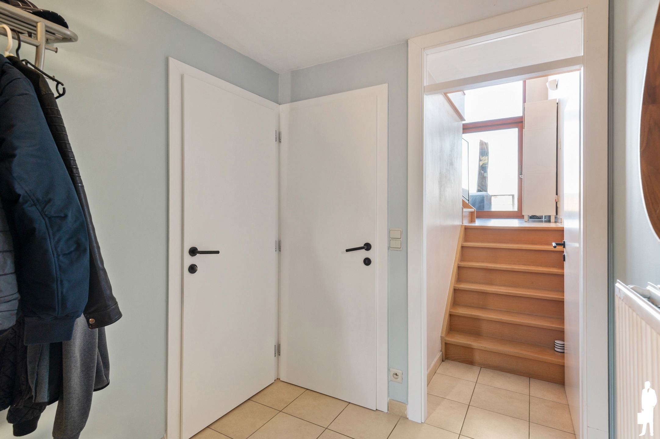 Instapklare gezinswoning met in doodlopende straat - foto 2
