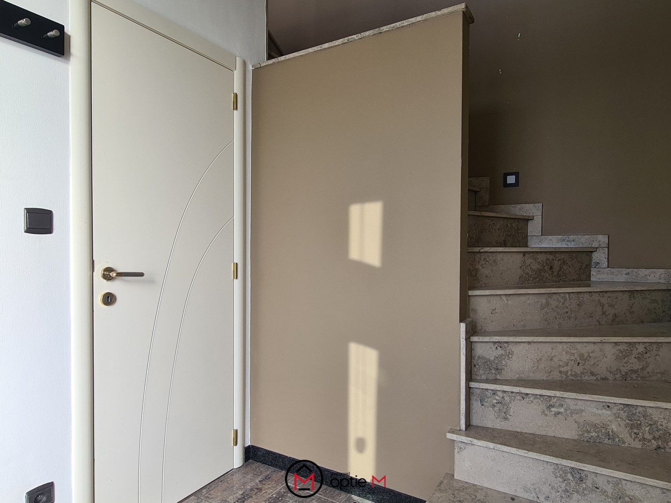 Halfopen woning te huur in Rijkhoven (Bilzen) – Ruime gezinswoning met grote tuin - foto 3