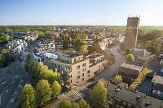 Modernistisch woonconcept rondom een lommerrijke patio met waterpartij die een waar Urban Jungle gevoel geeft door zijn groenblijvend karakter...