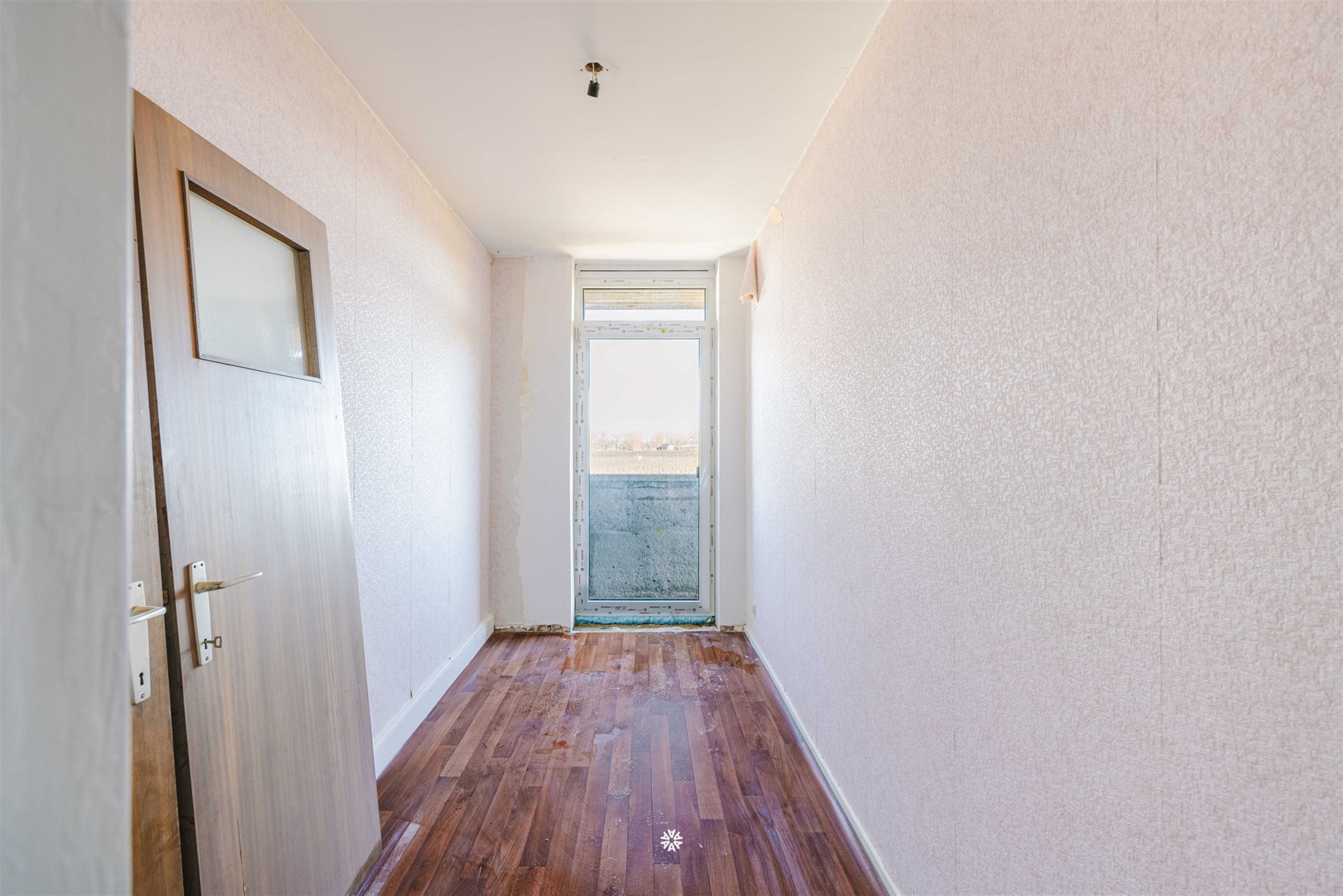 Apartment for sale in Beveren-Kruibeke-Zwijndrecht with 2 bedrooms - photo 5