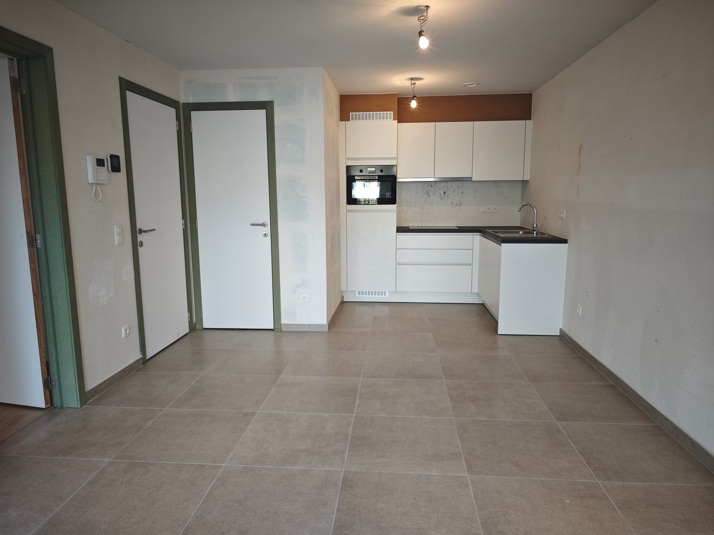 Knus nieuwbouwappartement op centrale doch rustige ligging met 1 slaapkamer - foto 5