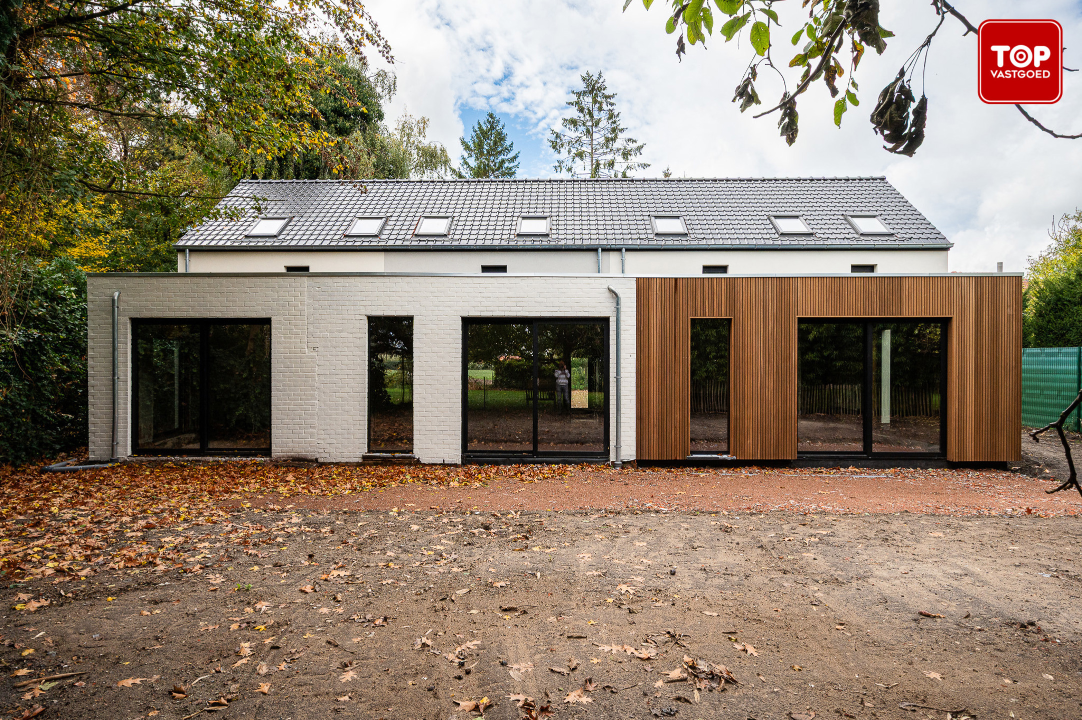 Halfopen bebouwing op een rustige locatie - foto 4