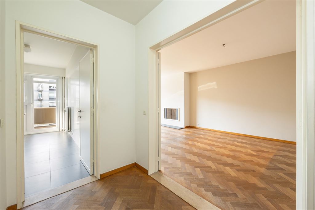 Instapklaar appartement op prachtige visgraatparket - foto 5