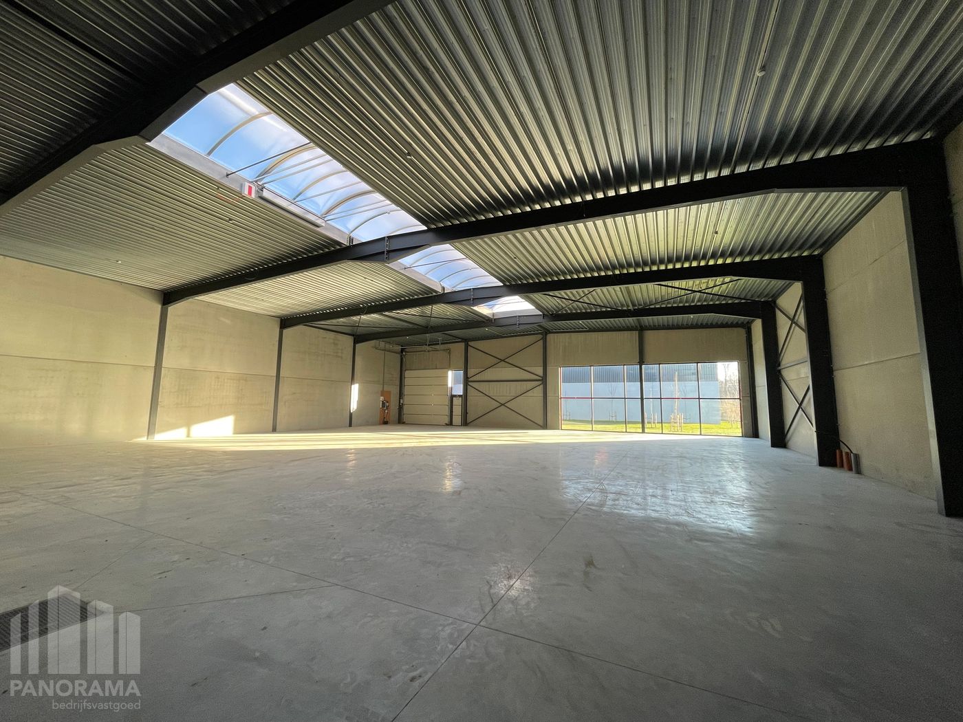 NIEUWE KMO-UNIT VAN 695 m² TE KOOP IN OOSTKAMP - foto 5