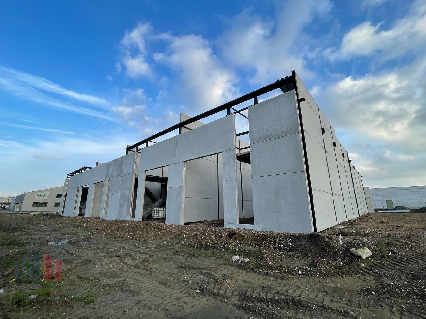 NIEUWBOUW KMO-UNIT VAN 217 m²  TE KOOP - photo 5