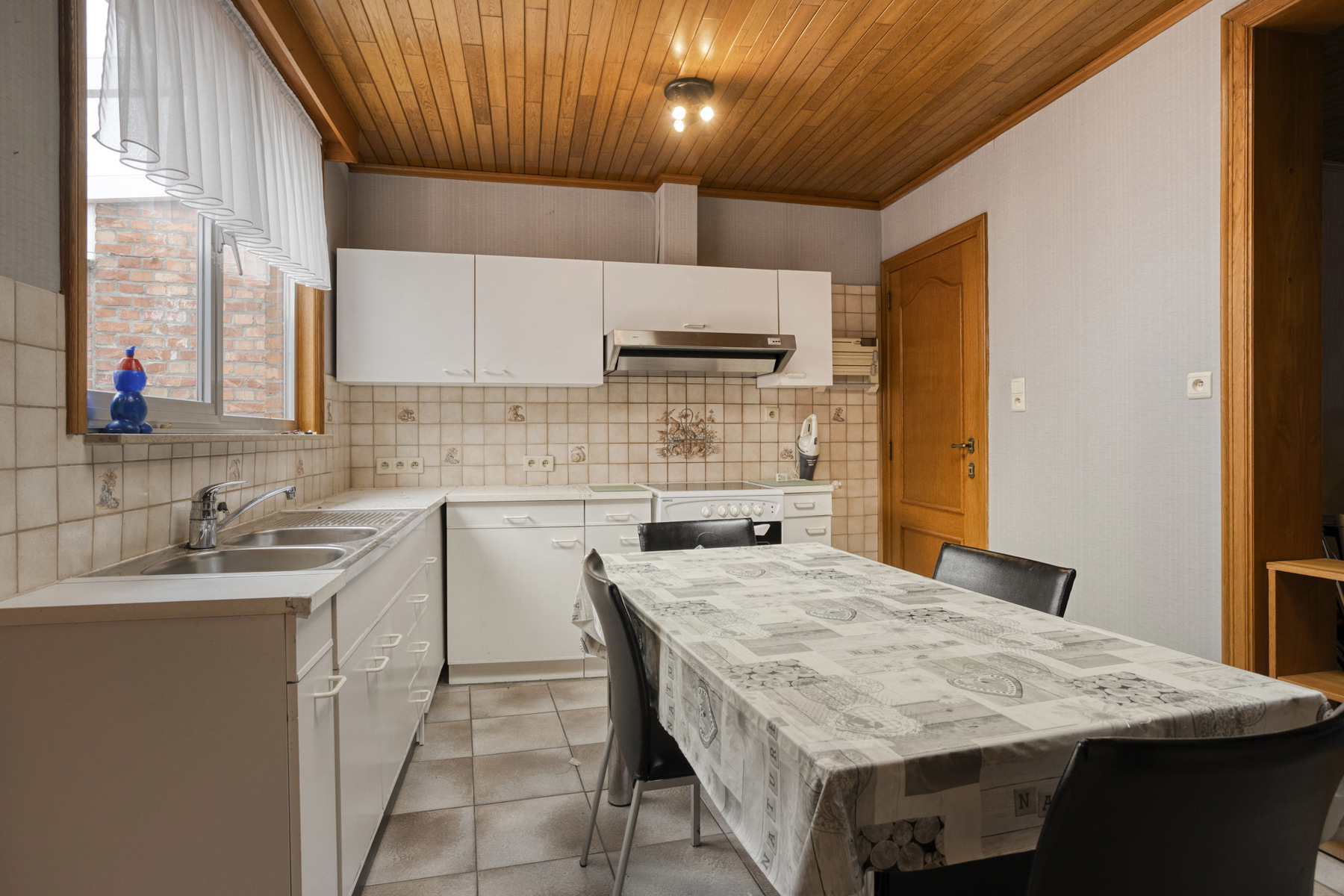 Te renoveren woning in het centum van Wetteren - foto 5