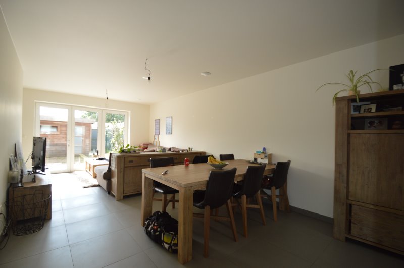 Energiezuinige woning met 3 slaapkamers in rustige verkaveling - foto 2