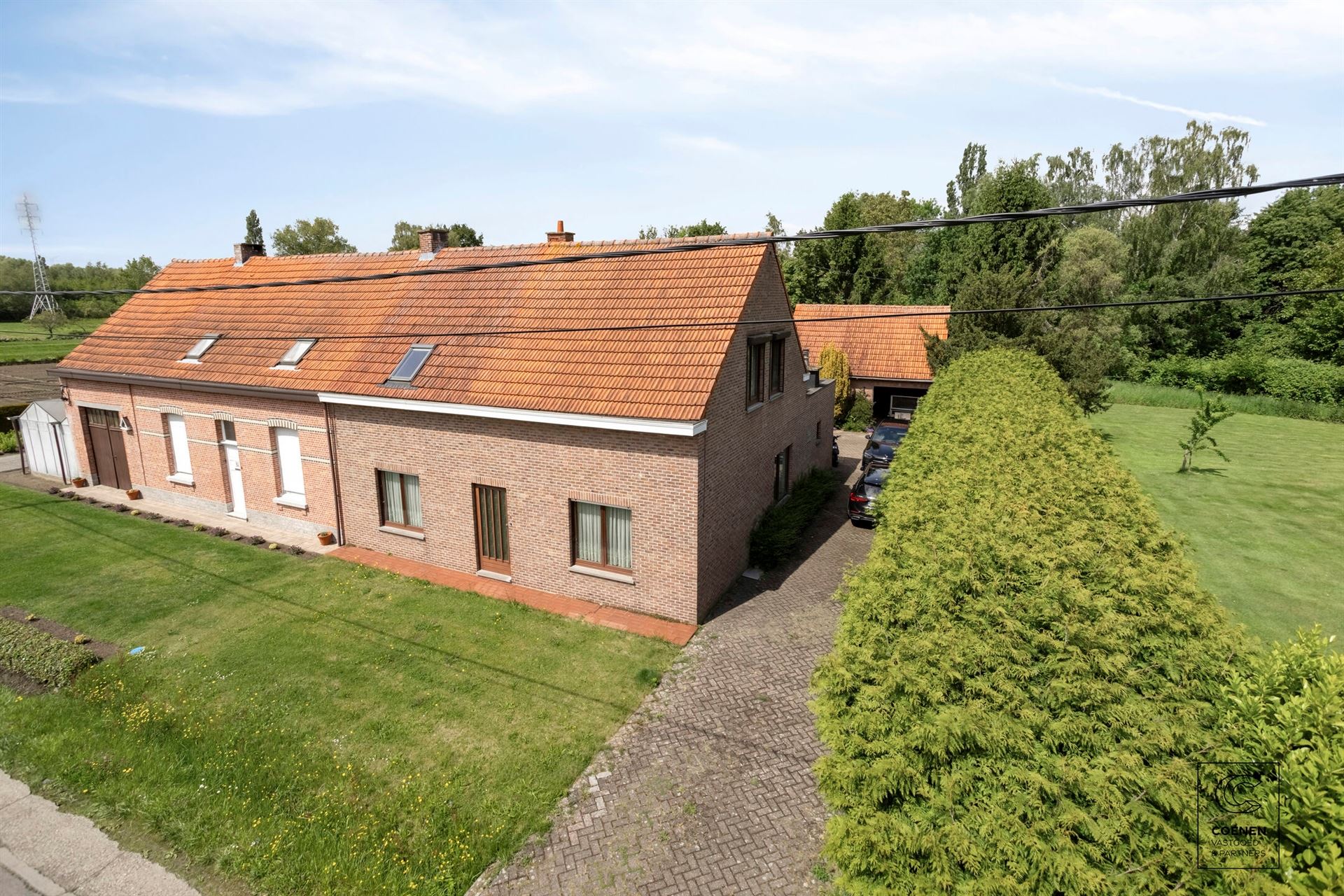 House - photo 2