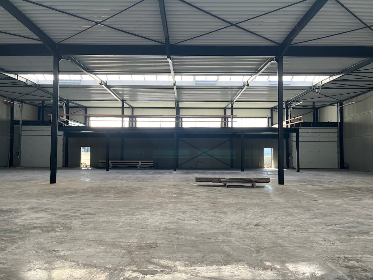 Warehouse (1,441 m²) for rent near the N60 in Gavere - photo 4