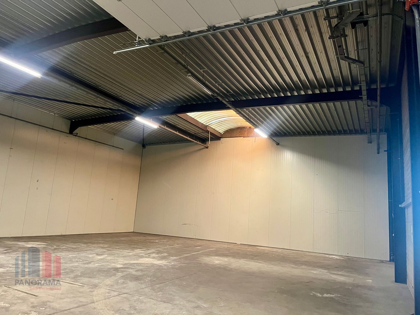 185 m² opslagruimte te huur in Sint-Truiden - foto 3