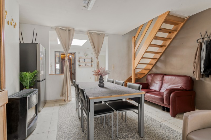 Gezellige rijwoning met 3 slaapkamers TE KOOP in Waregem! - foto 4