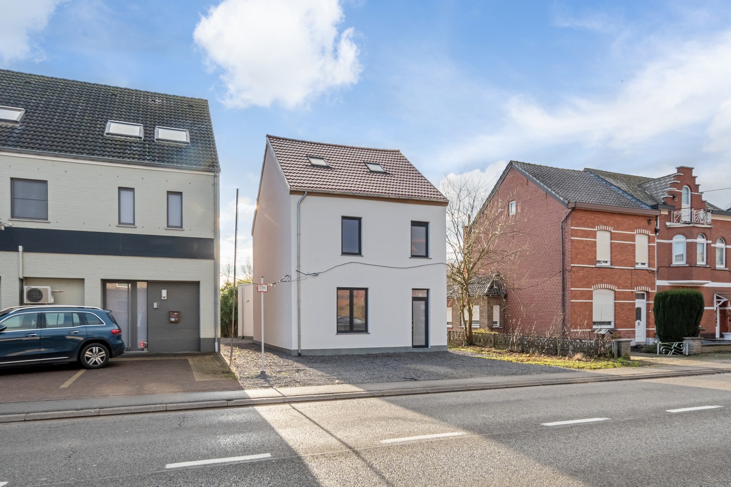 Volledig gerenoveerde, energiezuinige woning met 4 slaapkamers en tuin te Rotselaar - foto 2