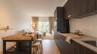 Discover this stylish and energy-efficient two-bedroom flat in the vibrant Eilandje neighbourhood, where comfort and modern living come...