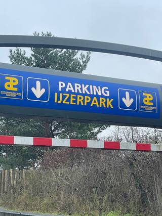 Centraal gelegen garagebox onder het Yzerpark ( -2)Afmetingen:6m x 2,15 m x 2,65 m...