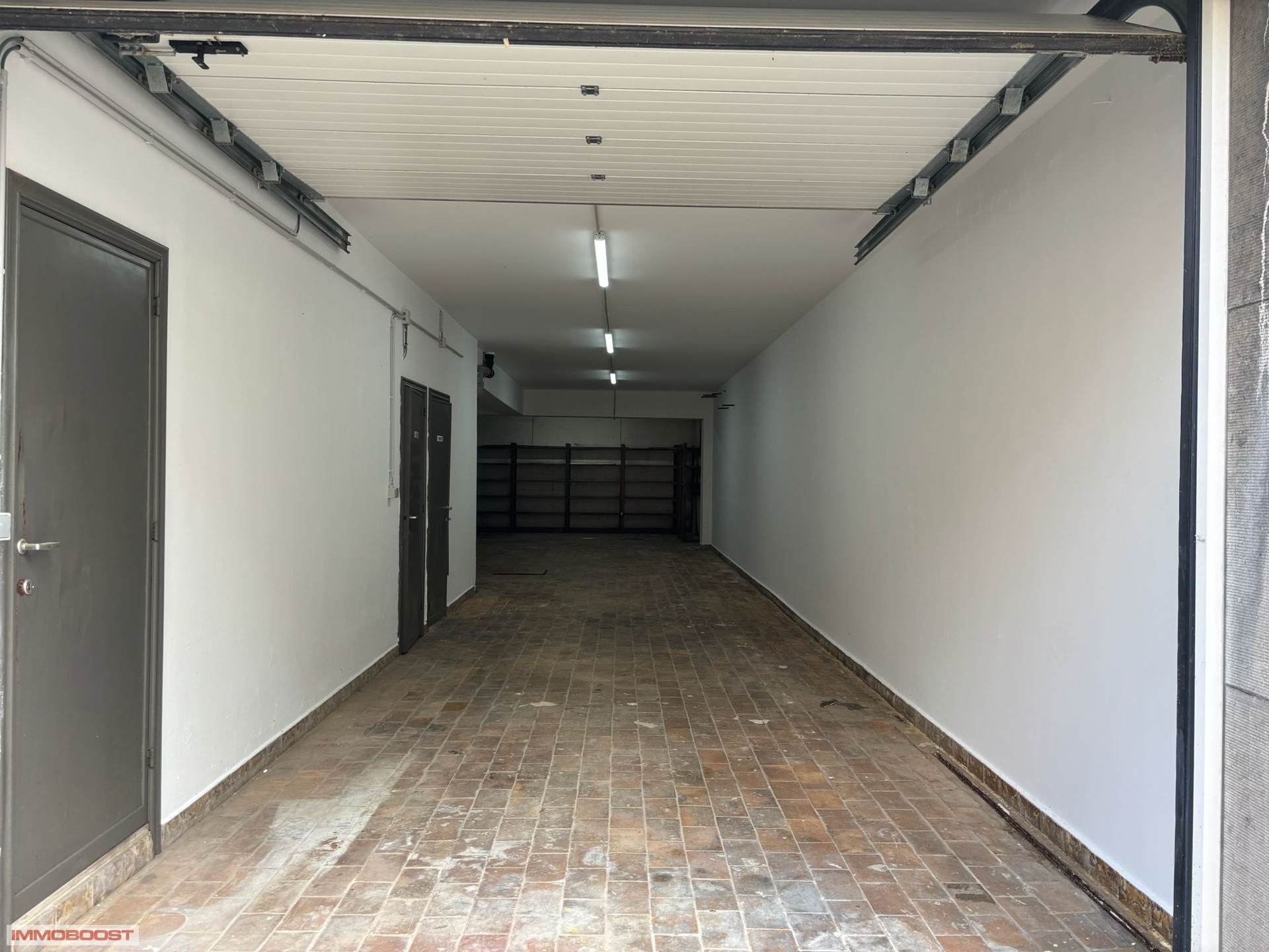 Ruime atelier-/magazijnruimte van ca. 125 m² op toplocatie in Deurne-Zuid - foto 4