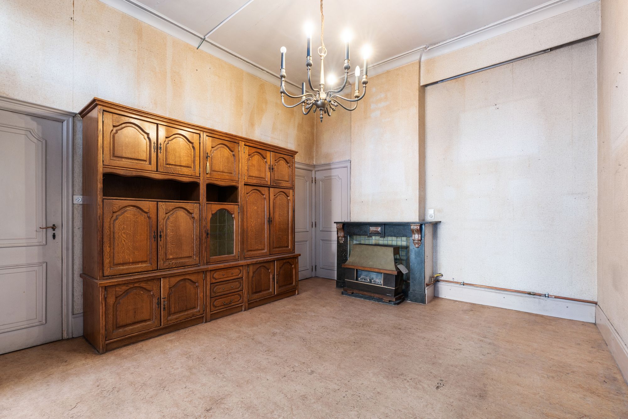 Te renoveren woning met potentieel in Destelbergen te koop - foto 4