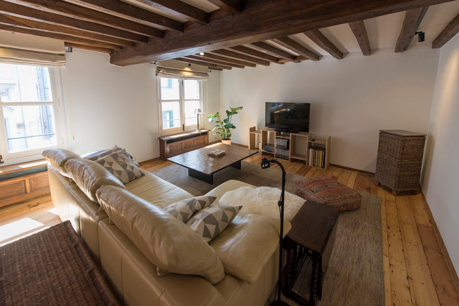 2-slaapkamerappartement met uniek zicht op de Kathedraal – historisch centrum Antwerpen - foto 2