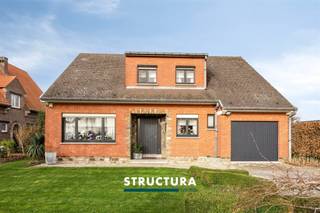 Rustig gelegen woning op een perceel van 6a24ca in een landelijke en groene omgeving in Meise. De woning geniet van een open zicht op het...