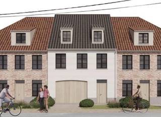 Spacieuse maison semi-ouverte avec grand jardin à Serskamp Vous cherchez une maison à Serskamp offrant beaucoup d’espace et un environnement calme et verdoyant ? Ne cherchez plus !<br /><br />Avec plusieurs chambres, une cuisine entièrement équipée et un grand jardin sur un terrain de 653 m², cette maison offre tout le confort que vous recherchez. <br /><br />Composition de la maison : <br />Rez-de-chaussée :<br />- Hall d’entrée,<br />- Lumineux séjour,<br />- Salle à manger,<br />- Cuisine entièrement équipée,<br />- Débarras.<br /><br />Premier étage : <br />- Hall de nuit,<br />- Plusieurs chambres,<br />- Salle de bains avec douche et baignoire.<br /><br />Deuxième étage :<br />- Grenier,<br />- Possibilité de chambres supplémentaires.<br /><br />Atouts :<br />- Construction semi-ouverte,<br />- Terrain de 653 m²,<br />- Surface habitable de 212 m²,<br />- Situation calme et résidentielle,<br />- Environnement verdoyant.<br /><br />Avec Albert, vous rentrez chez vous. .<br /><br />Consultez tous les détails et réservez votre visite via ce lien :