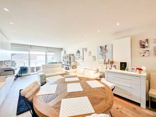 Vlakbij het centrum van Torhout vinden we dit instapklare appartement. Met een oppervlakte van +100 m² geniet je hier van meer dan...