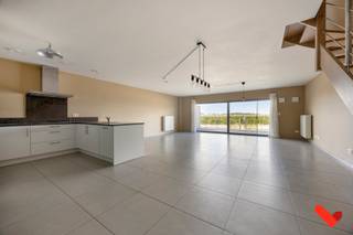 In a small-scale residence in the rural village of Linter, you will find this spacious duplex apartment with 3 bedrooms.Thanks to its quiet location,...