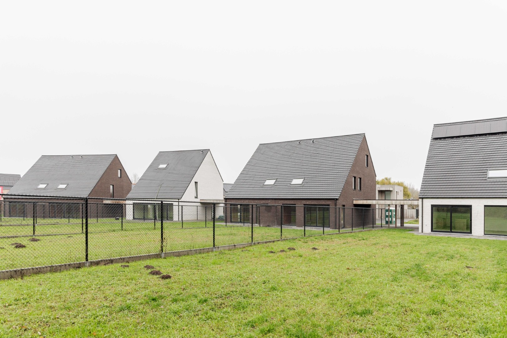 House for sale in Laakdal with 4 bedrooms - photo 4