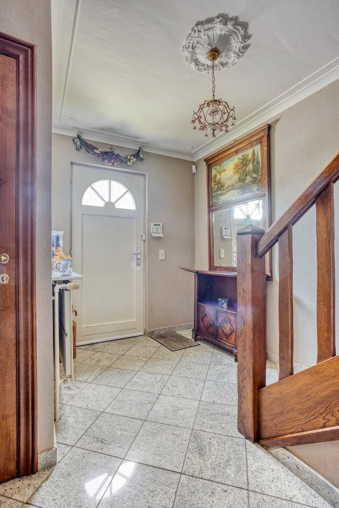 Uniek handelshuis op toplocatie aan de Hasseltsesteenweg in Sint-Truiden - foto 4