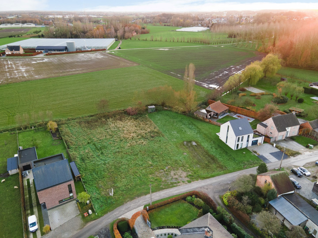 BOUWGROND 1.232 m² VOOR OPEN BEBOUWING! - foto 1