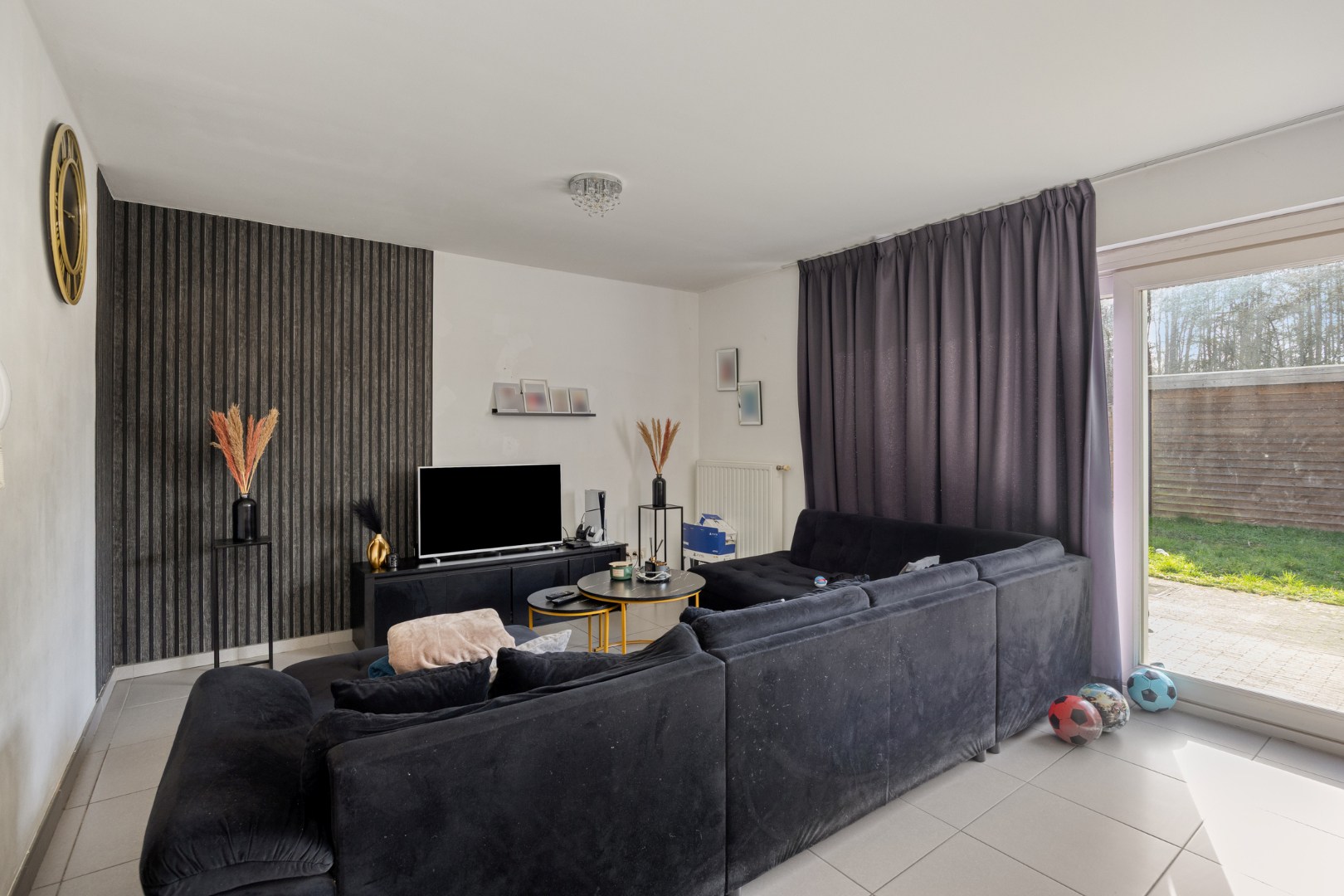 Kleinschalig appartementsgebouw bestaande uit 4 appartementen + 4 carports. - foto 4