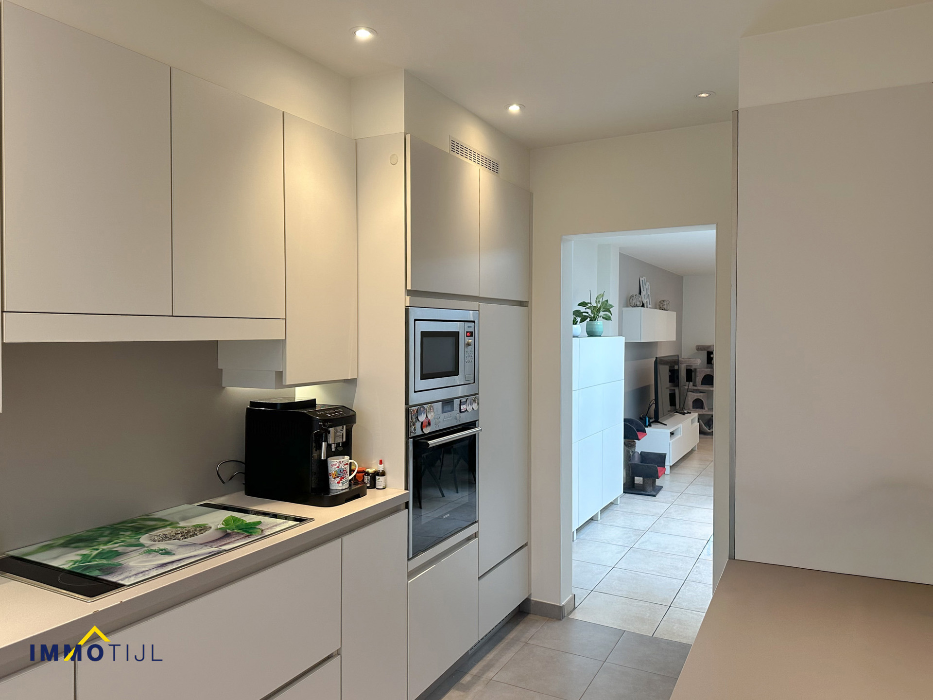 Instapklare woning met zonnige tuin, veranda &amp; 3 slpks! - foto 4