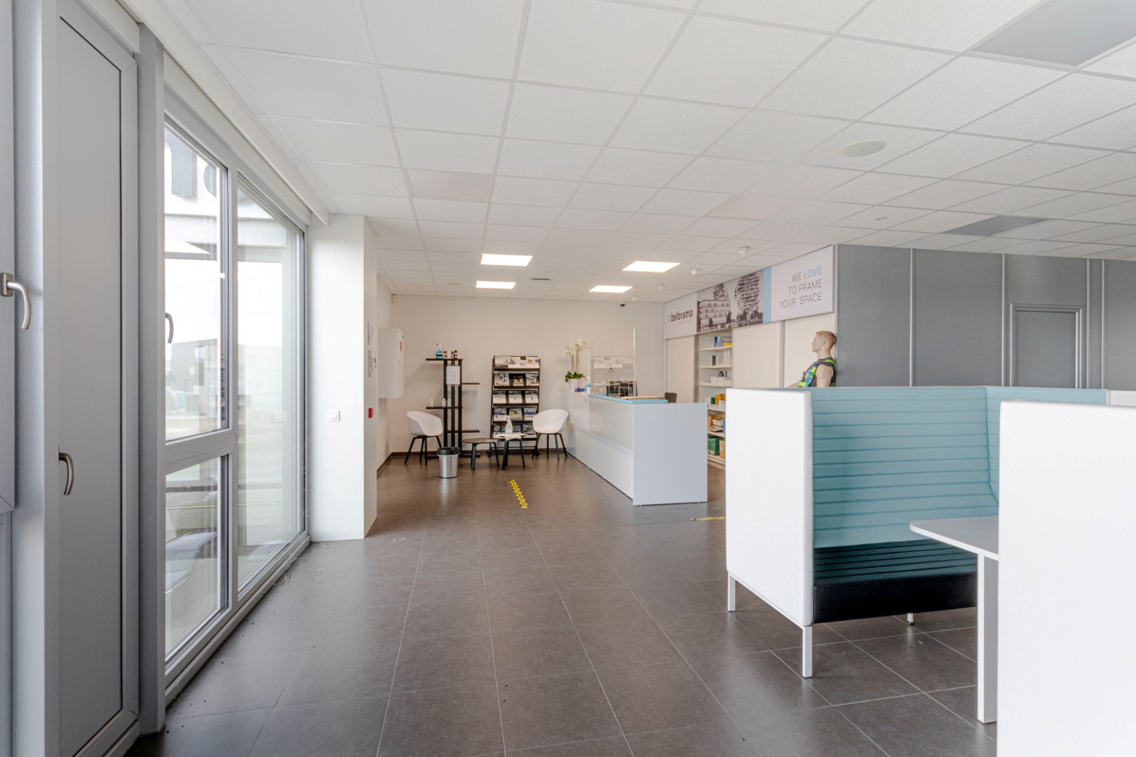 Uitzonderlijke industriële site op strategische ligging in Tielt - foto 4