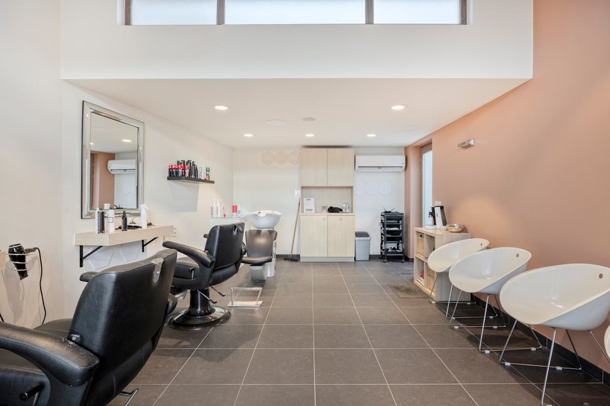 Woning met aparte kapsalon in Lendelede Izegemsestraat 70 - foto 5