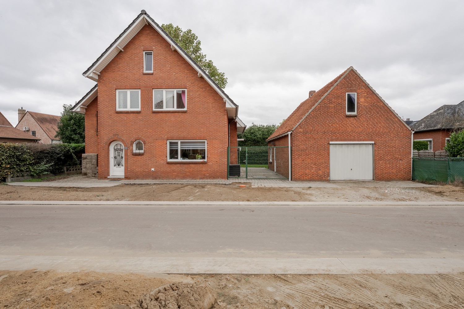 House for sale in Overpelt with 5 bedrooms - photo 1