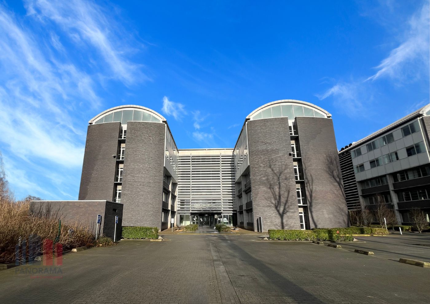 198 m² of ready-to-use offices near the R4 - photo 4