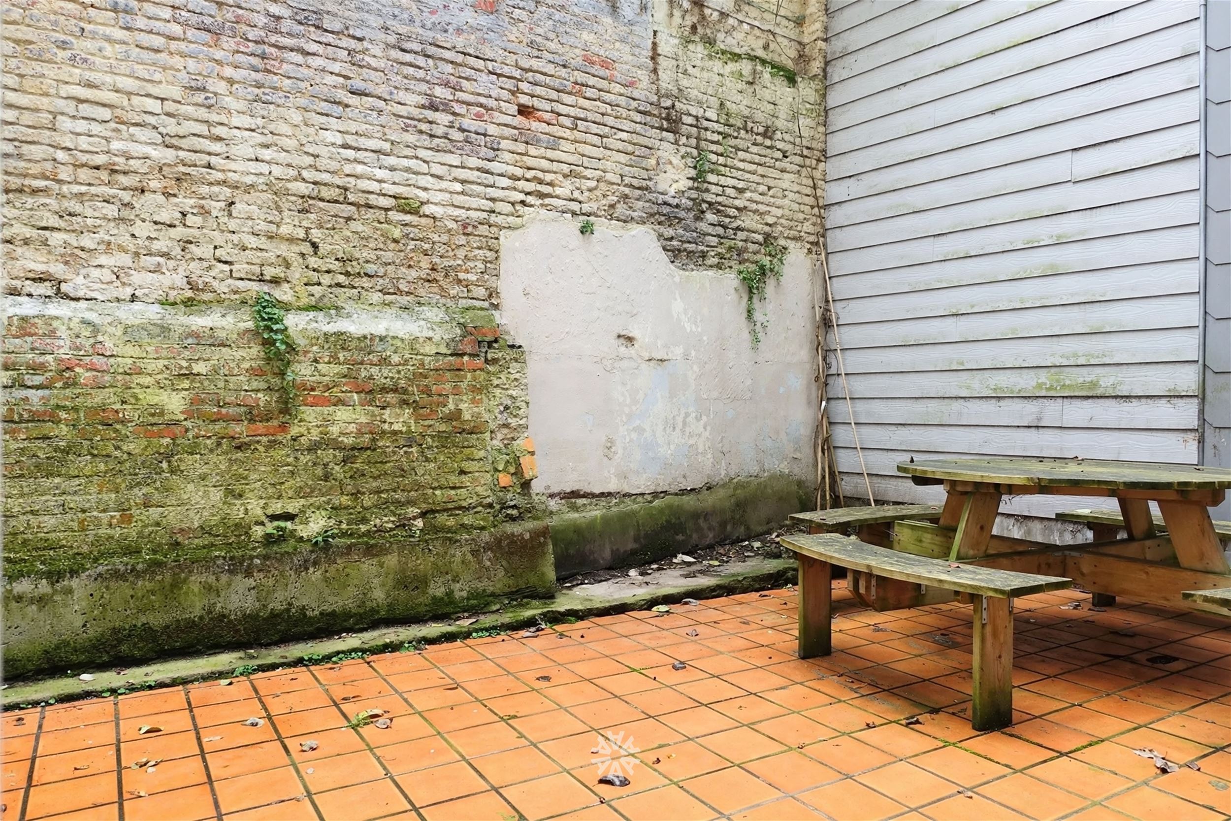 Centraal gelegen appartement met stadskoer te huur in Gent - foto 3