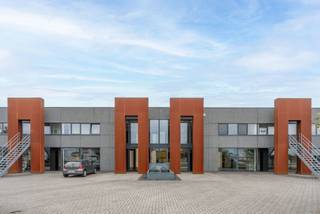 Commercial à louer à Ravels