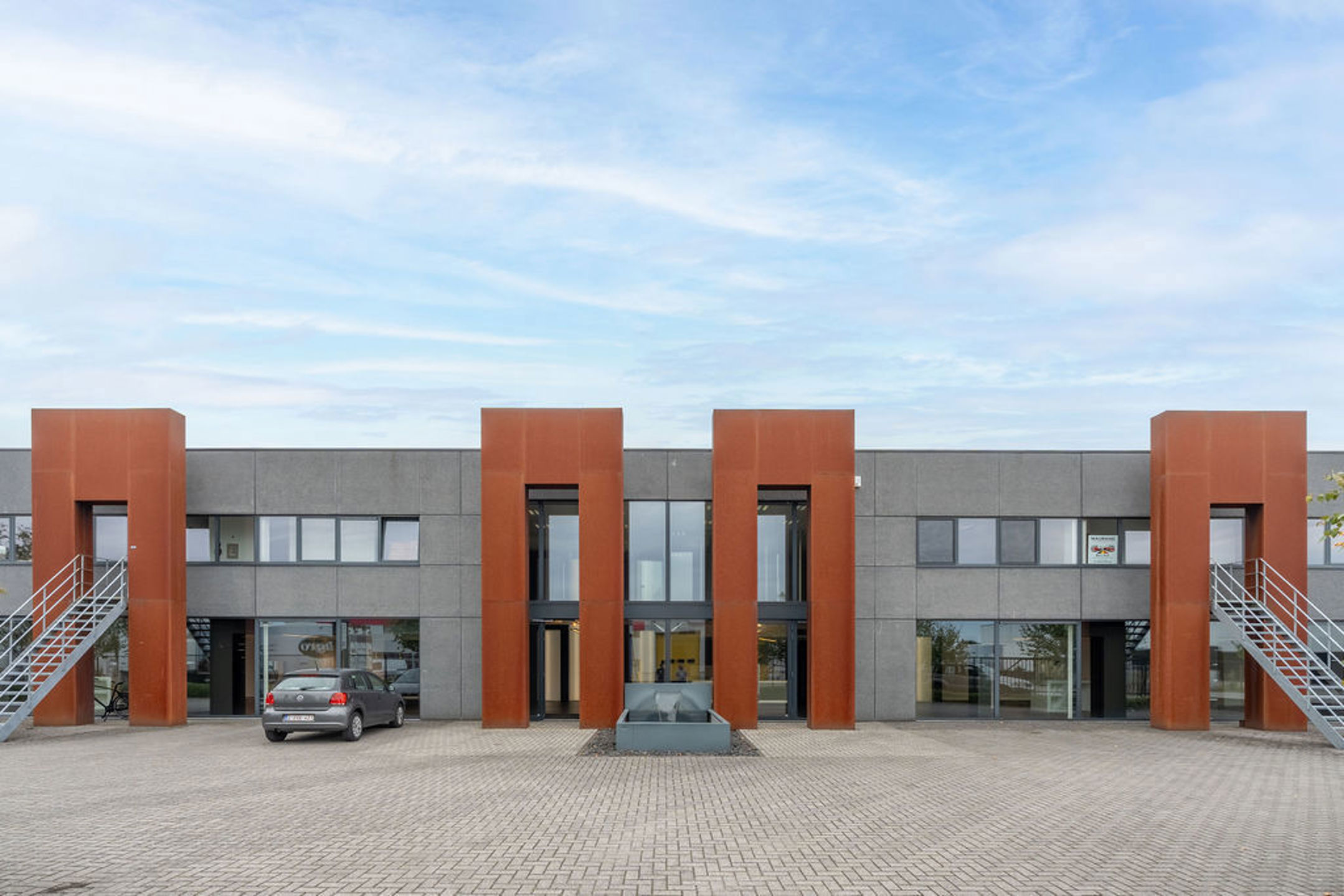 Commercial à louer à Poppel - photo 1