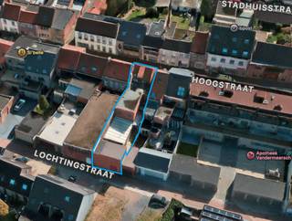 In het hart van Assenede bevindt zich deze unieke eigendom met een combinatie van een ruime handelsruimte en een comfortabel woongedeelte...