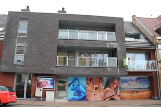 Mooi appartement in het centrum van Veurne met 2 slaapkamers en garagebox.--------------Aanmelden via onze ERA website !!...