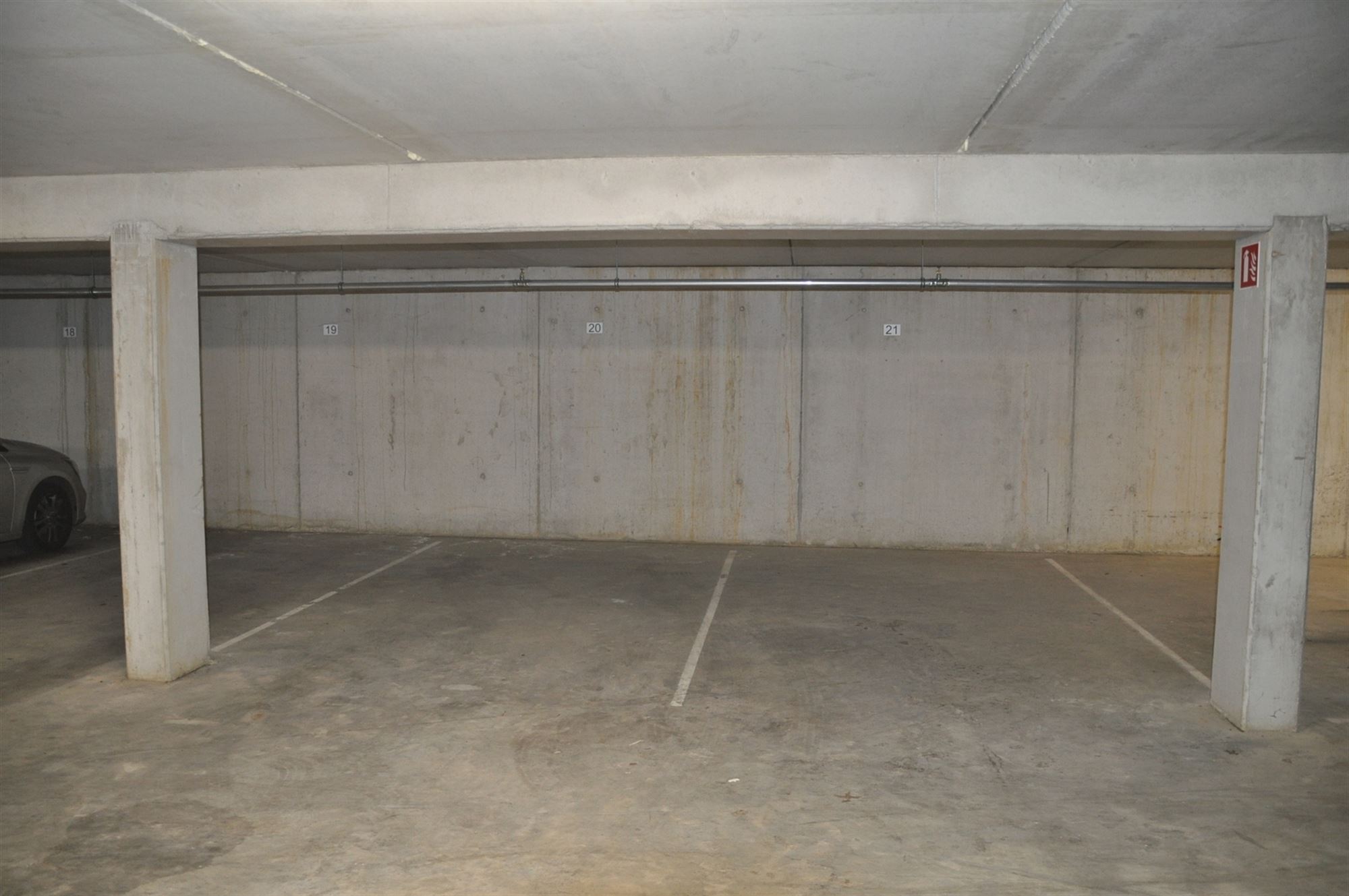 Garage à louer à Heist-op-den-Berg